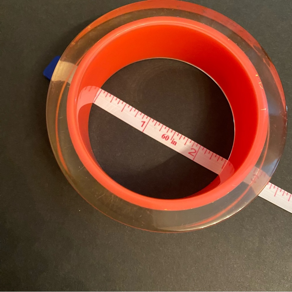 KATE SPADE BRACELET BANGLE ORANGE CLEAR LUCITE GOLD SPADE ONE SIZE OS SLIP ON - Picture 5 of 9